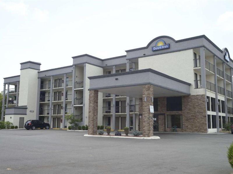 Days Inn By Wyndham Kodak/Sevierville Intrstate Smokeymntns Exterior foto