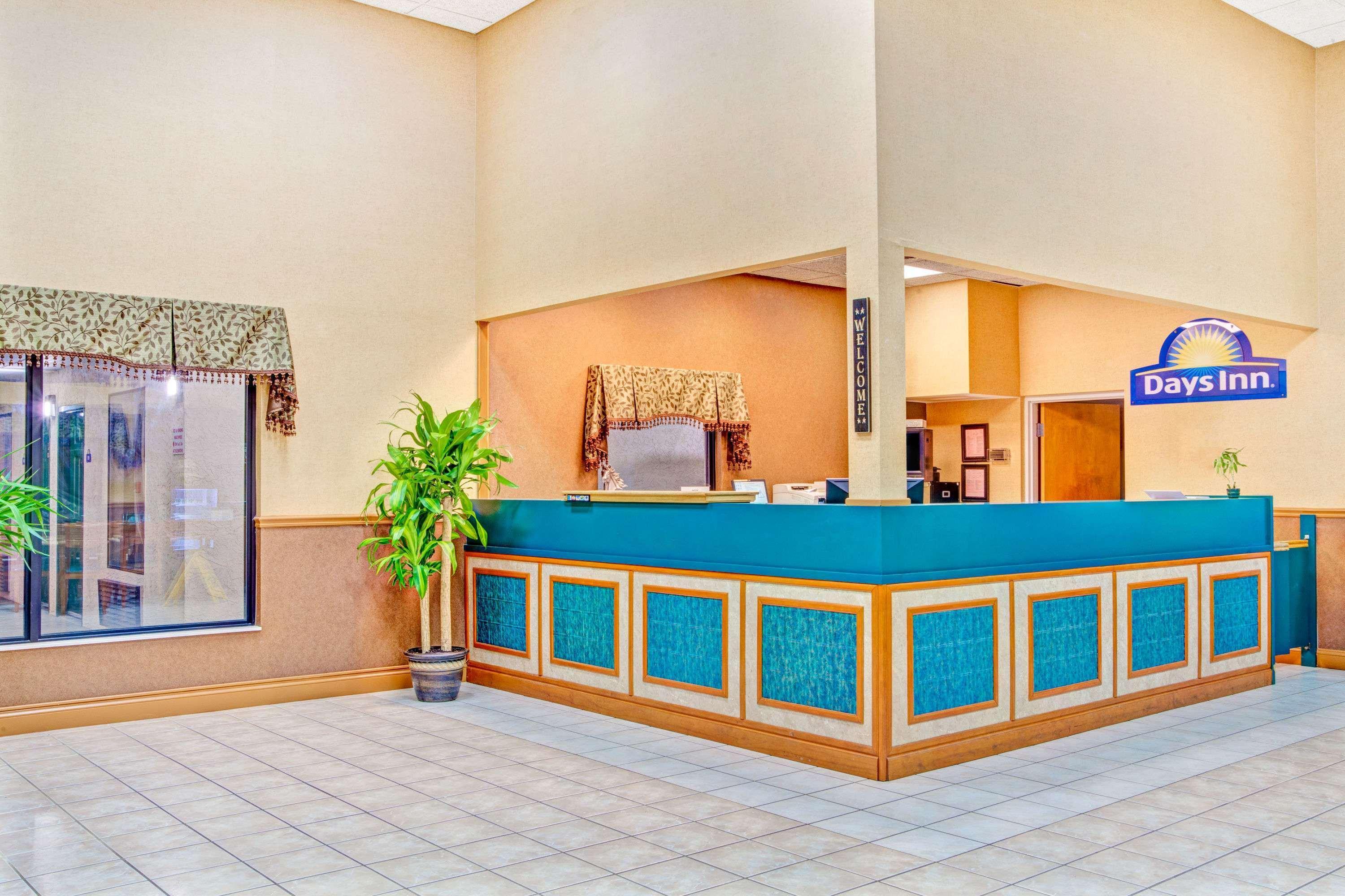 Days Inn By Wyndham Kodak/Sevierville Intrstate Smokeymntns Exterior foto